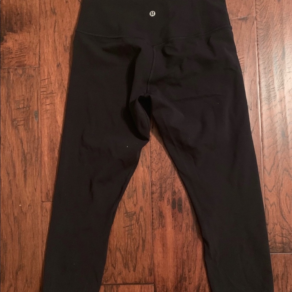 Size 8 high waisted capris